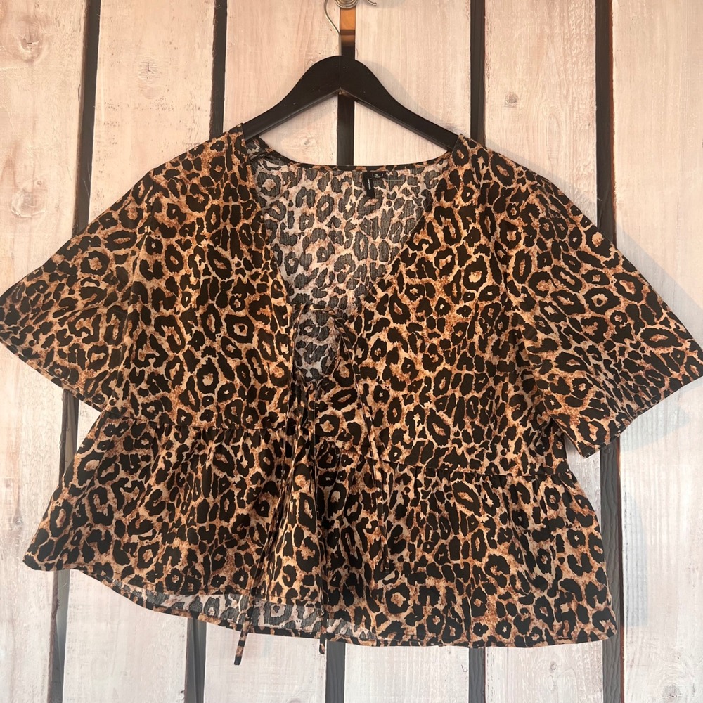 Vero Moda Leopard Print Peplum Top Women Size L Brown Good Tie Front V-Neck